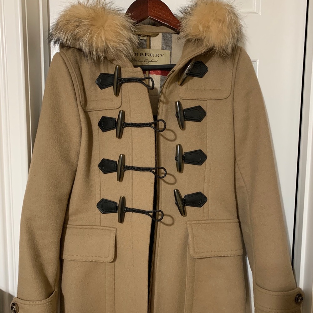 Ladies Beige Hooded Duffle Coat 🧥